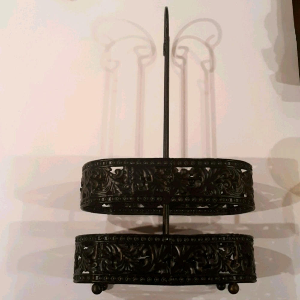 Wine holder